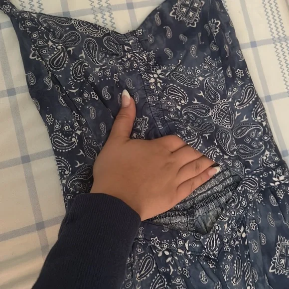 Blue Paisley Cut-Out Romper - Picture 4 of 11